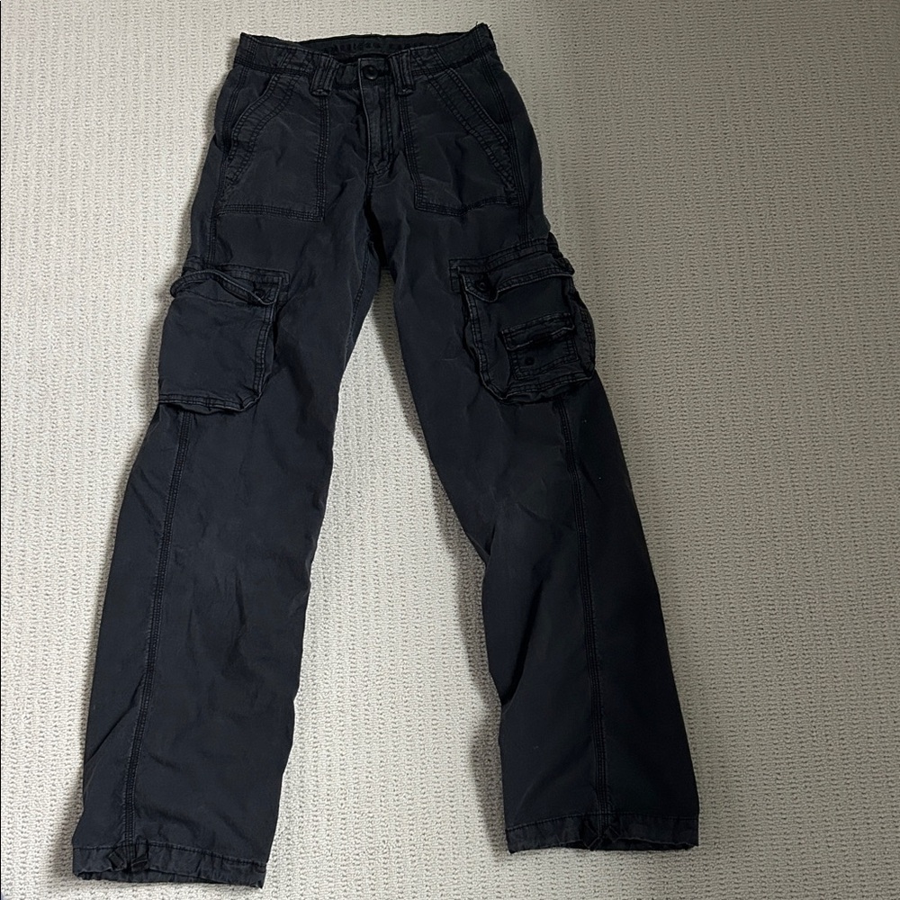 AE Women’s Black Cargo Pants